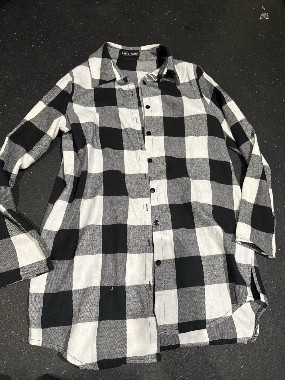 SHEIN Black & White Buffalo Plaid Button-Down Shirt
